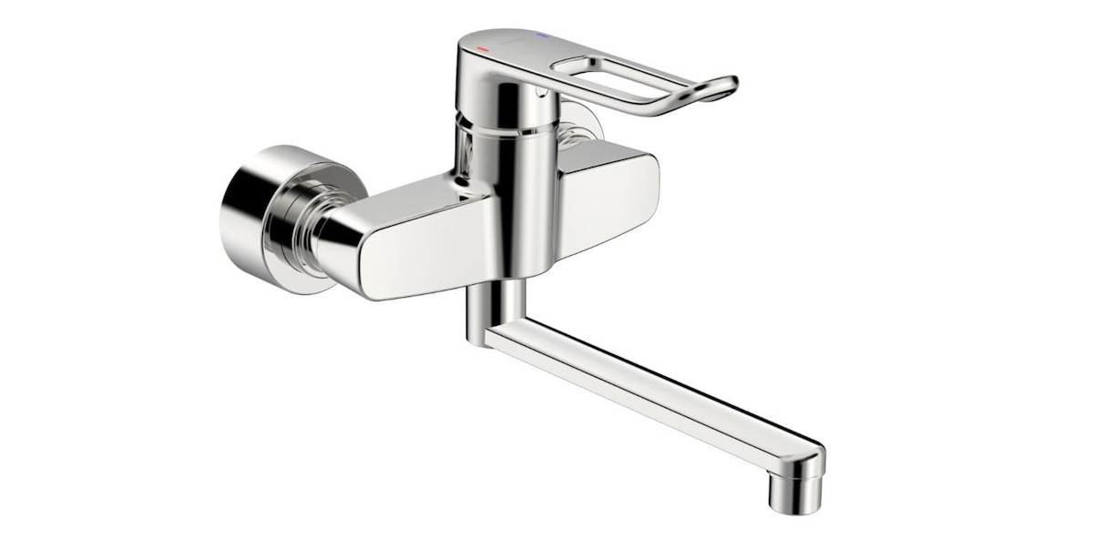 Umyvadlová baterie Hansa Clinica s otočným ramínkem 150 mm chrom 01536286